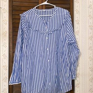 Womens plus size blouse